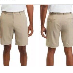 Magashchoni Mens  performance golf short in size 36